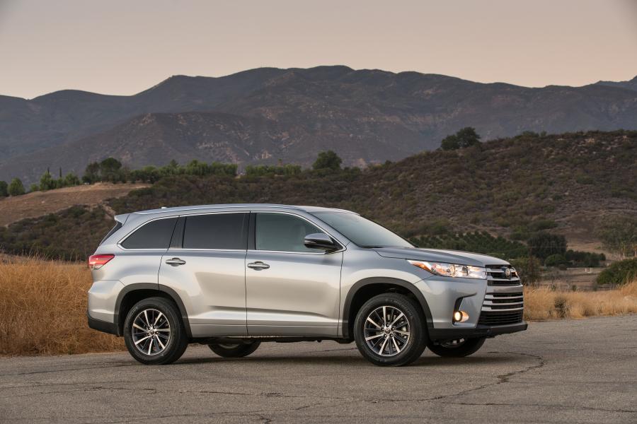  Toyota Highlander XLE 2016 года  (фото 6 из 18)